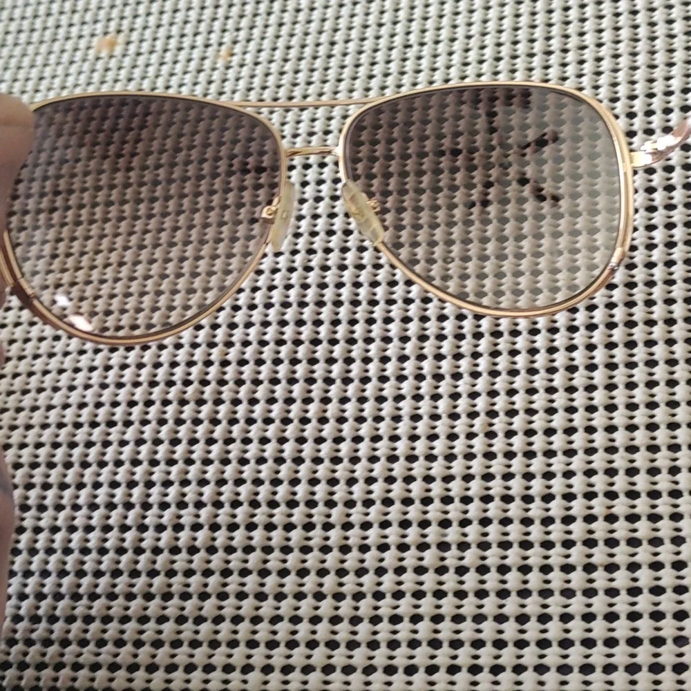 Michael Kors unisex sunglasses - Picture 7 of 8